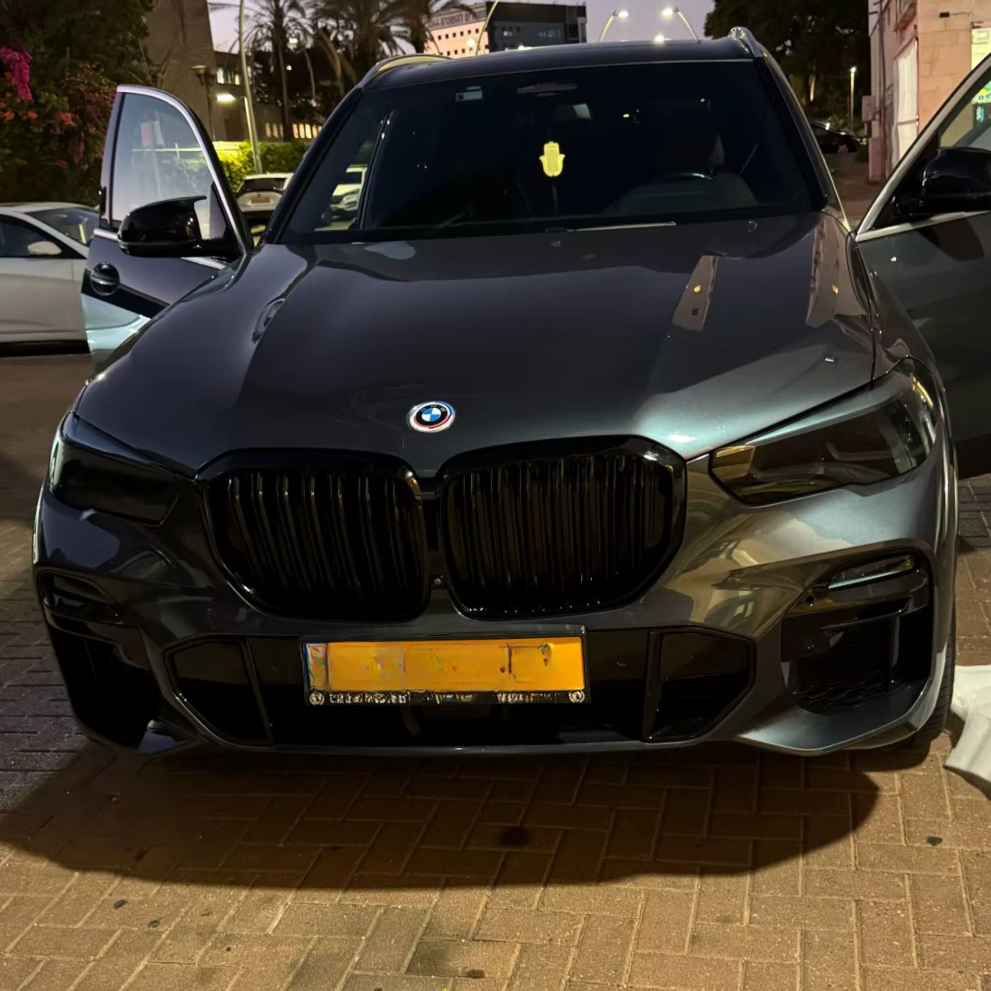 BMW X5 & X5M G05 F95 Gloss Black Double Slat Front Grills (2018-2023)